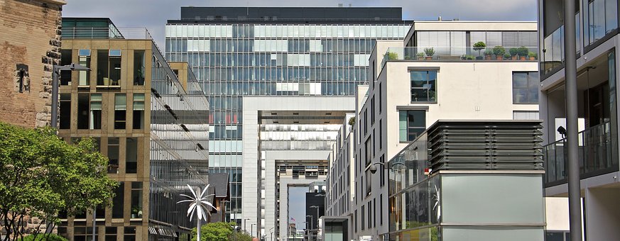 能耗監測系統，能耗數據，監管部門，能源成本，可持續發展